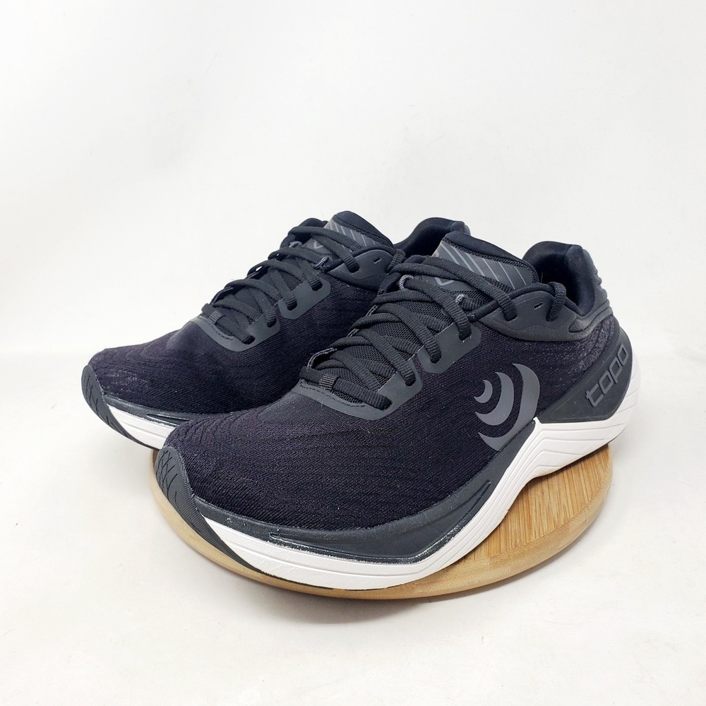 Topo Ultrafly 5 Running Shoes Womens 8 Black Lace Up Athletic Sneaker - Picture 2 of 14